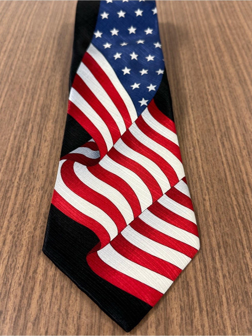 American tradition Patriotic American Flag Silk Tie - Red, White & Blue